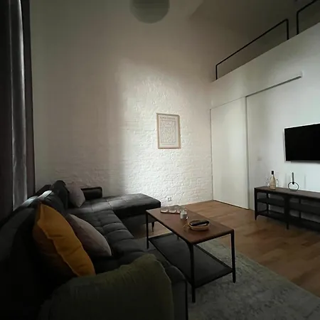 Loft19 *
